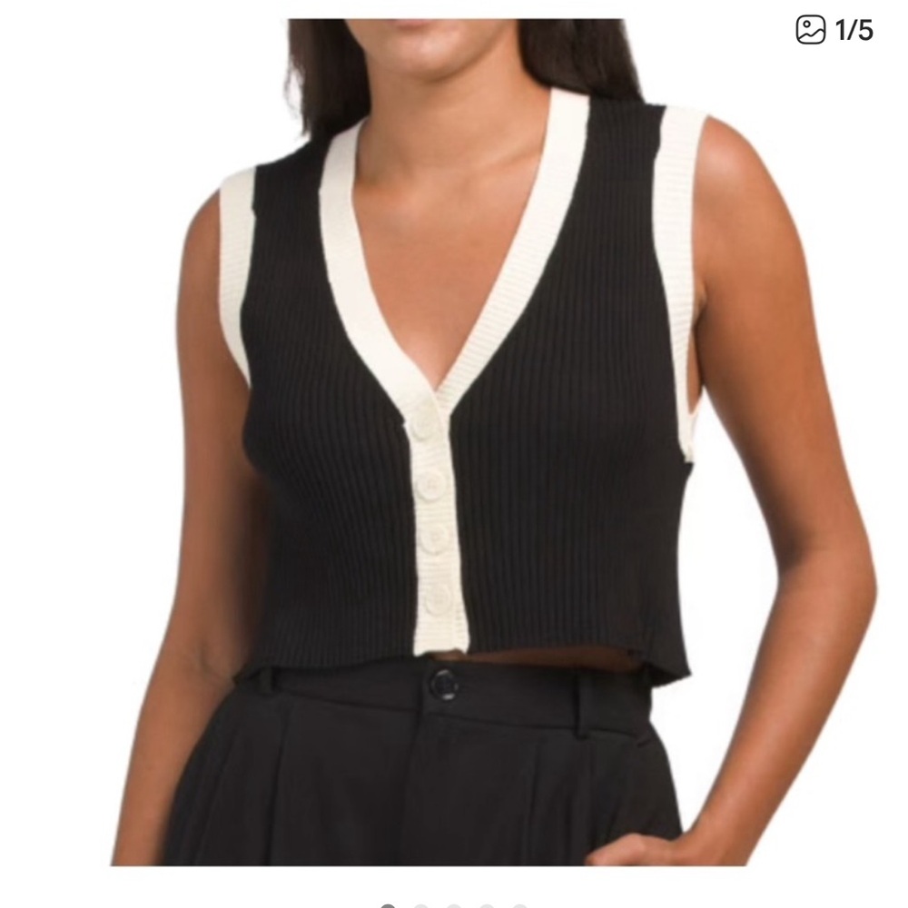 WeWoreWhat Black with Ivory Trim Cropped Ribbed Vest